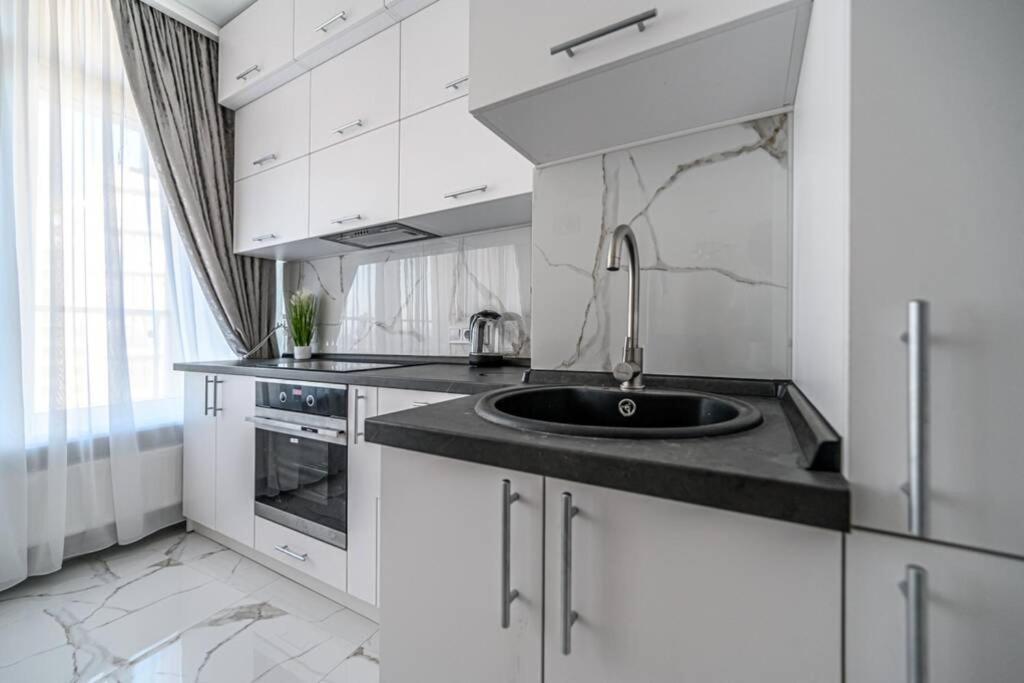 Комфортные Апартаменты 36 Жемчужина Oděsa Exteriér fotografie